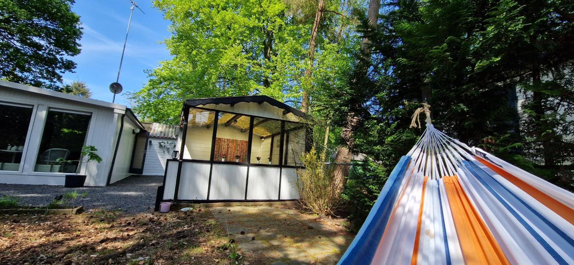 "Dennenhuisje" Op Bospark Ijsselheide Hattemerbroek Bagian luar foto